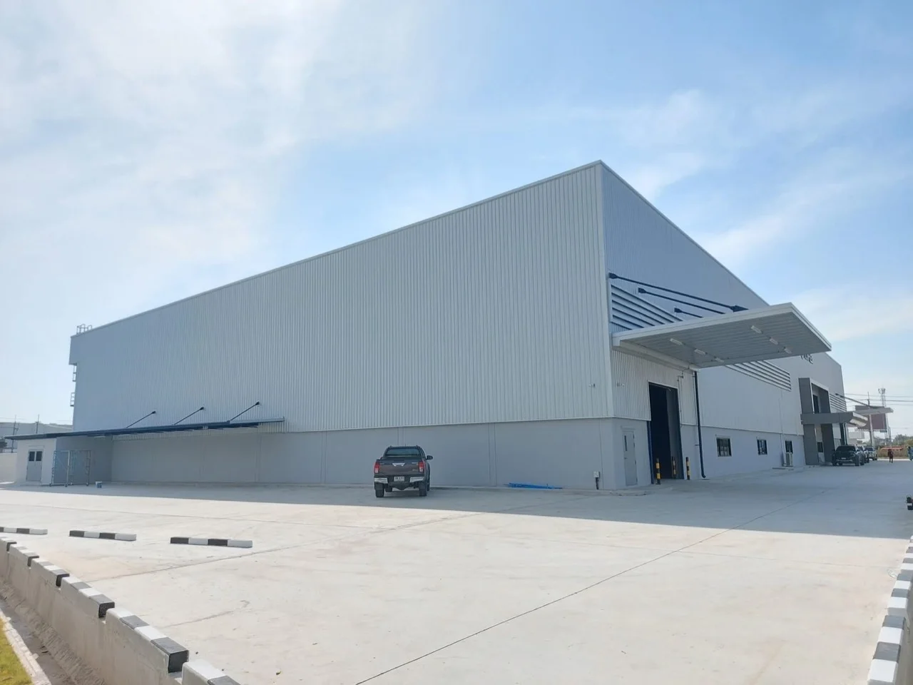 Fujiflex Medical Thailand factory side elevation